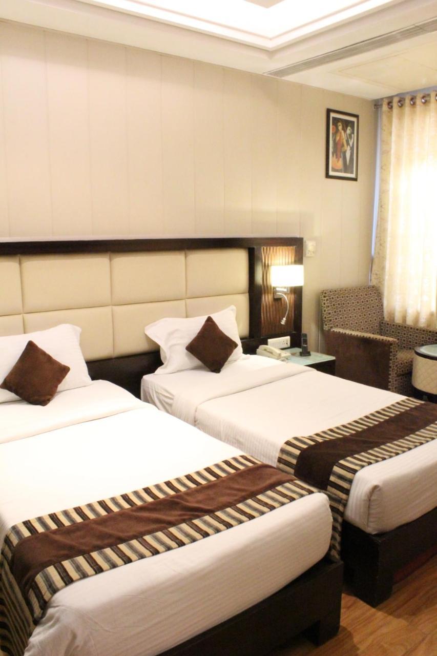 Hotel La Abode Hamirgarh Екстериор снимка