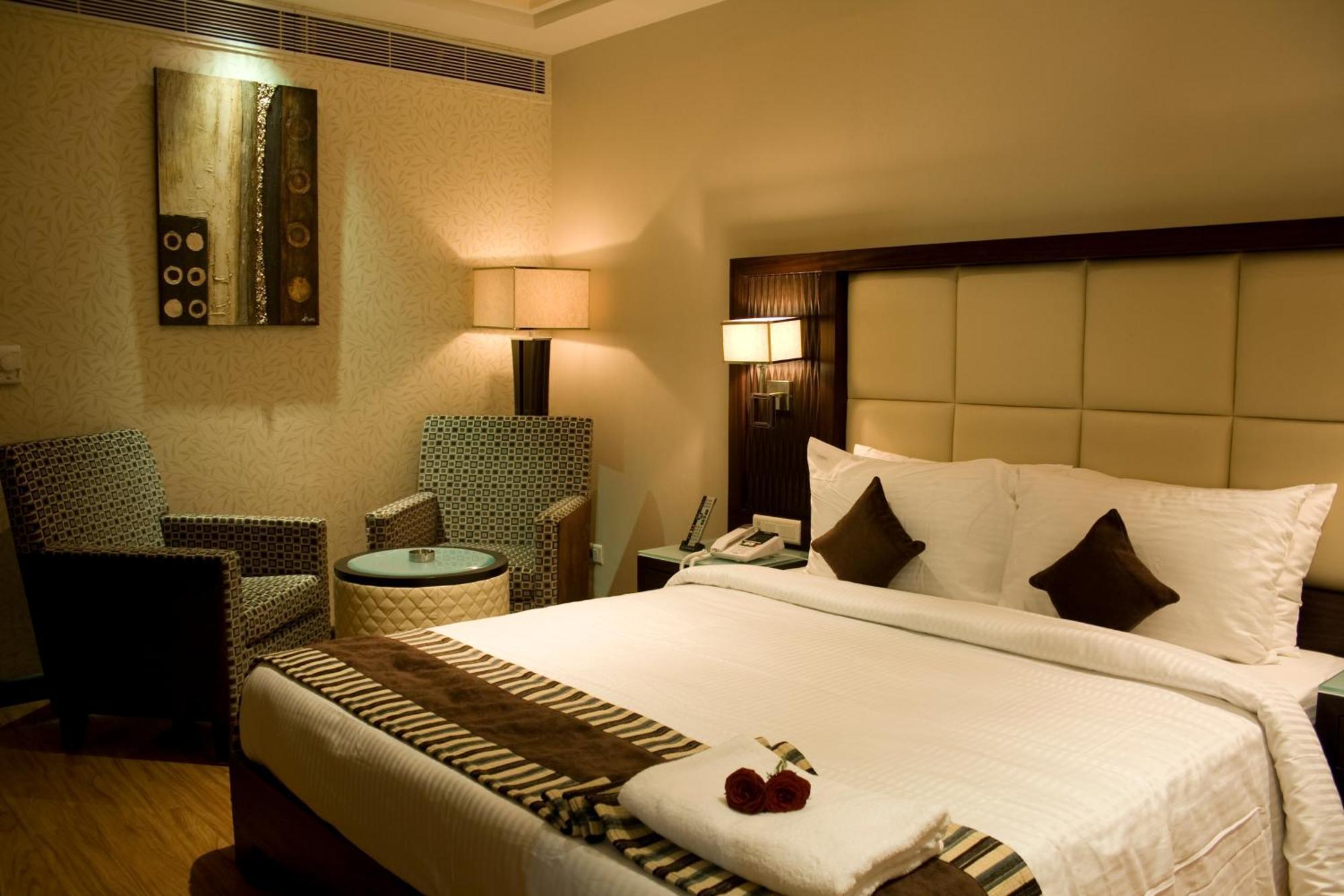 Hotel La Abode Hamirgarh Екстериор снимка